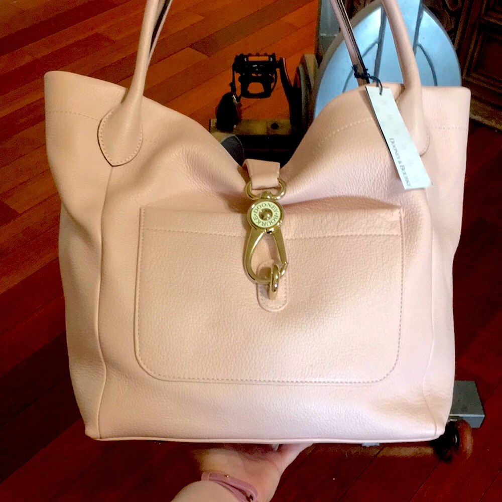 new Dooney and Bourke large pale pink tote in pebble leather - Picture 5 of 11